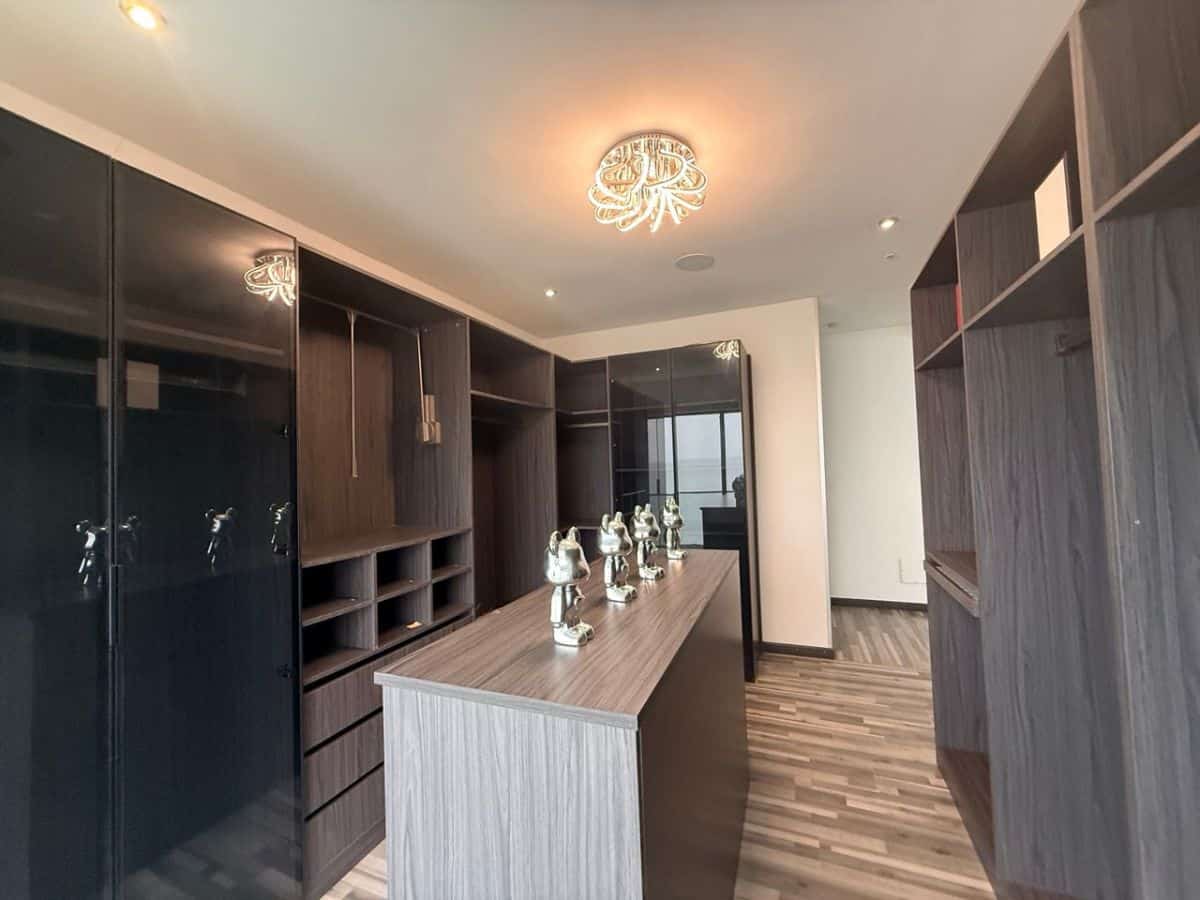 state of the art 5units 5 bed Mansion Banana Island for sale 15