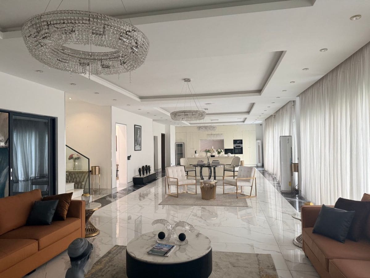 state of the art 5units 5 bed Mansion Banana Island for sale 3