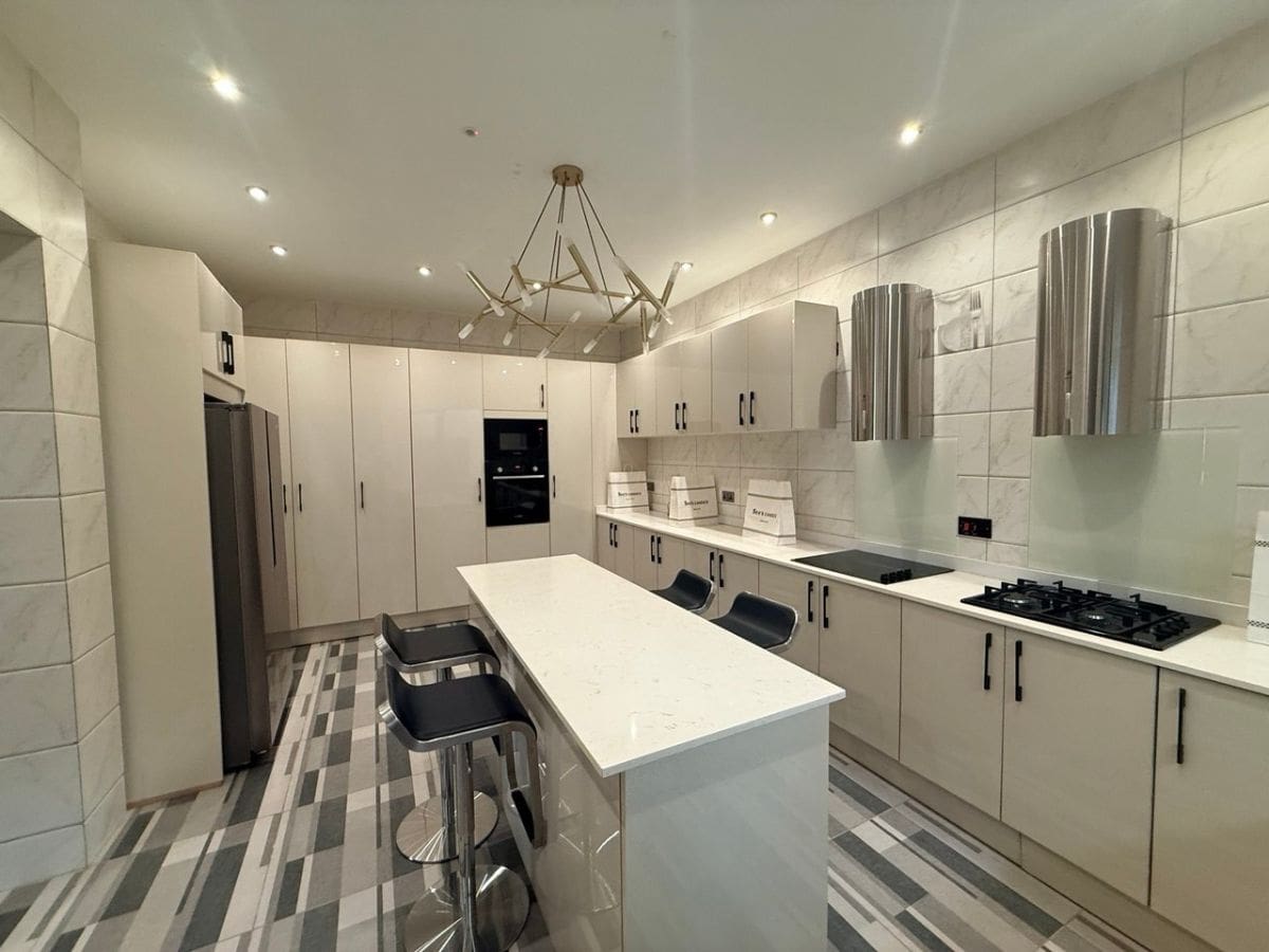 state of the art 5units 5 bed Mansion Banana Island for sale 8