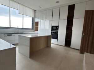 3 bedroom apartment for sale Banana Island11