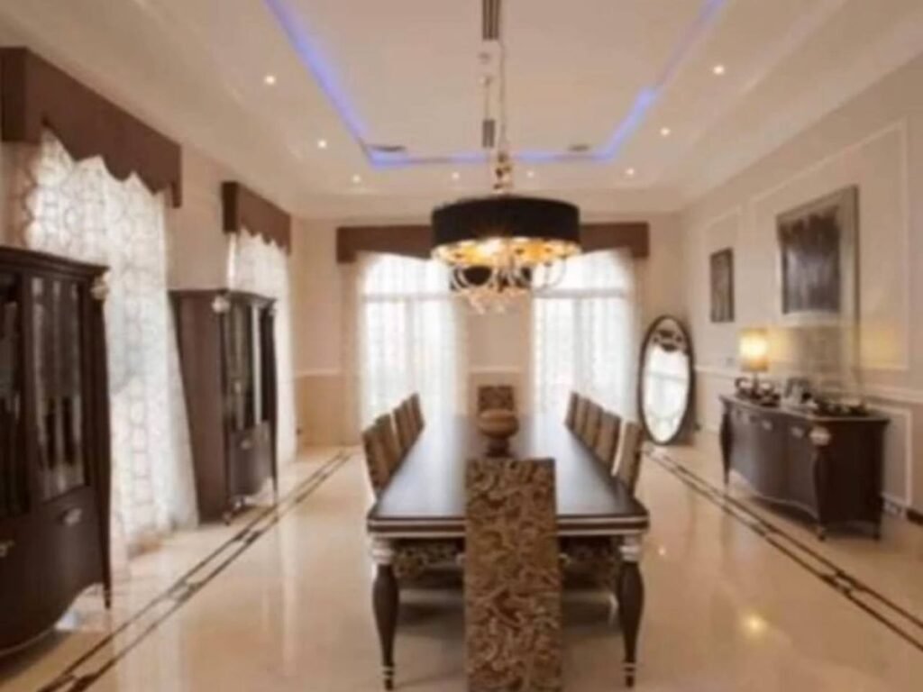 7-bedroom-waterfront-mansion-with-private-jetty-banana-island Lagos