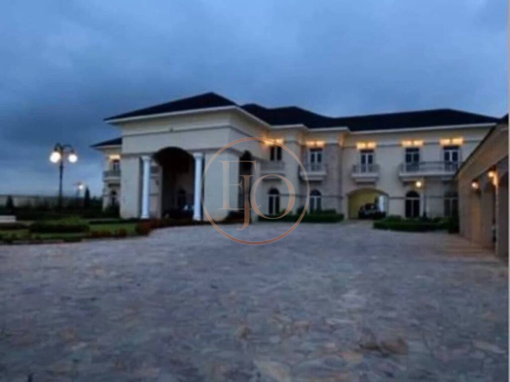 7-bedroom-waterfront-mansion-with-private-jetty-banana-island Lagos