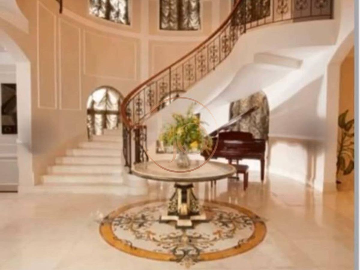 7-bedroom-waterfront-mansion-with-private-jetty-banana-island Lagos