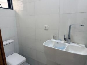 Oniru 1 bedroom apartment for sale 195M 11