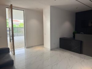 Oniru 1 bedroom apartment for sale 195M 5