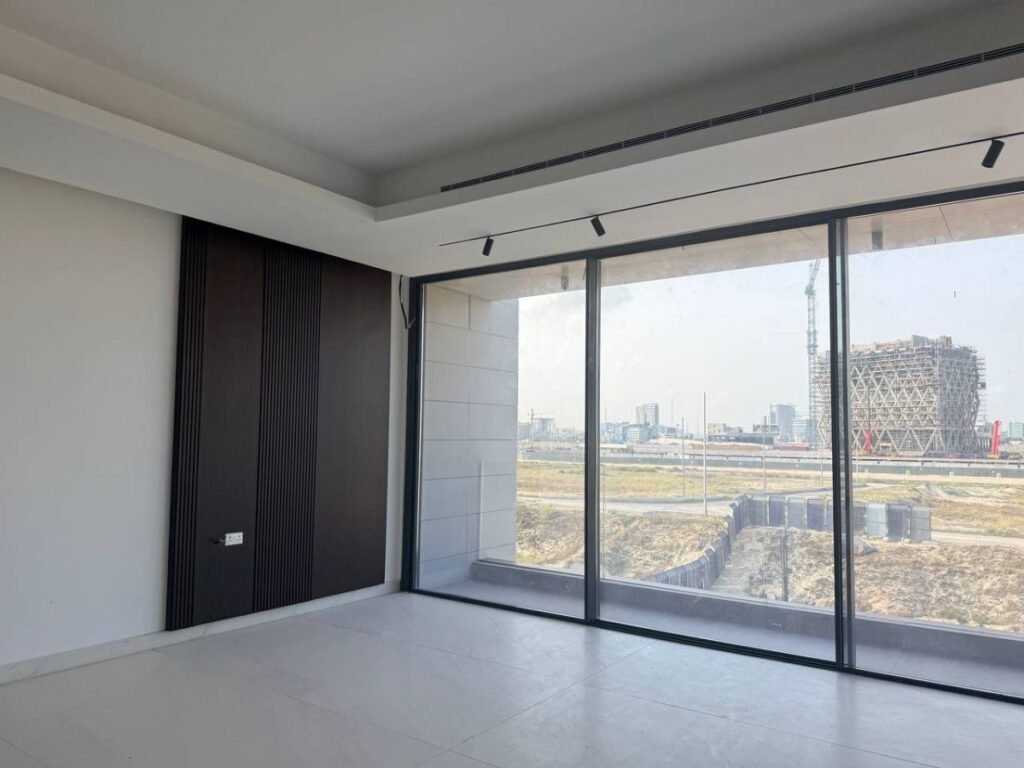 State-of-the-art-5-bed-mansion-for-rent-eko-atlantic-city-lagos-USD 350k.