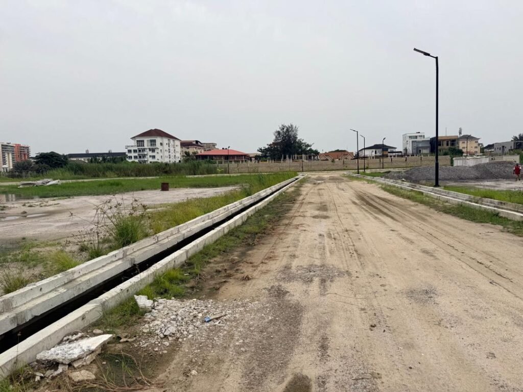 koyi-parkview-extention-waterfront-1000sqm-plot-of-land-for-sale