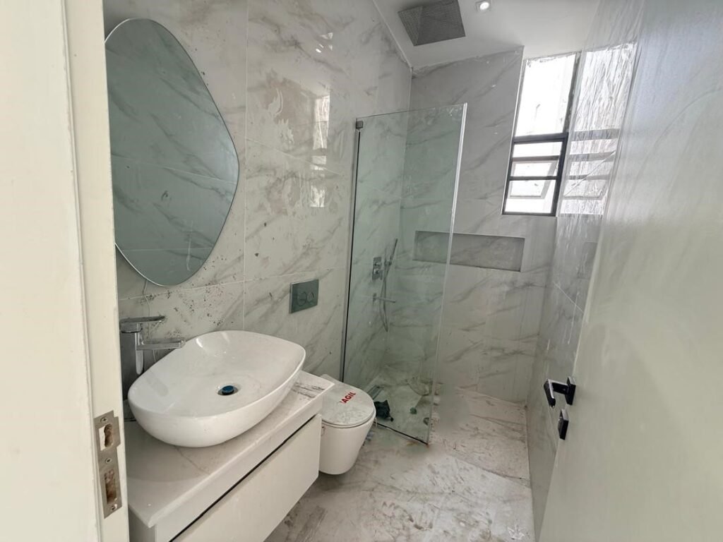 Most Affordable 2 Bedroom Apartment in High Brow Area