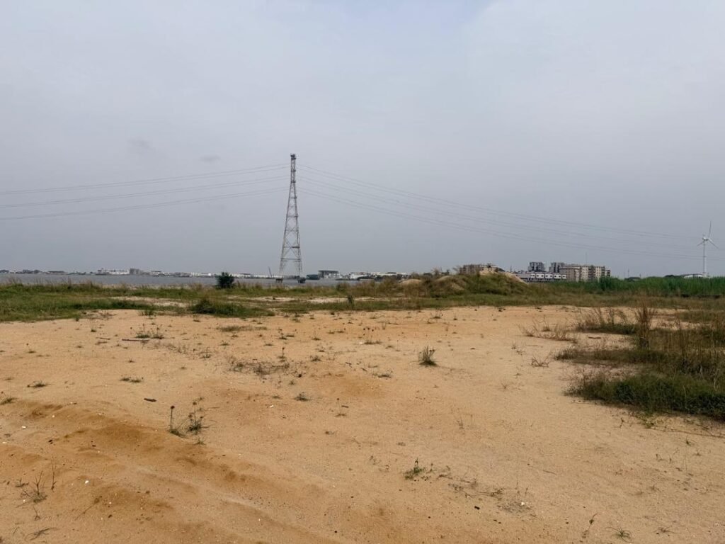 waterfront-plots-for-sale-banana-island-2270-sqm