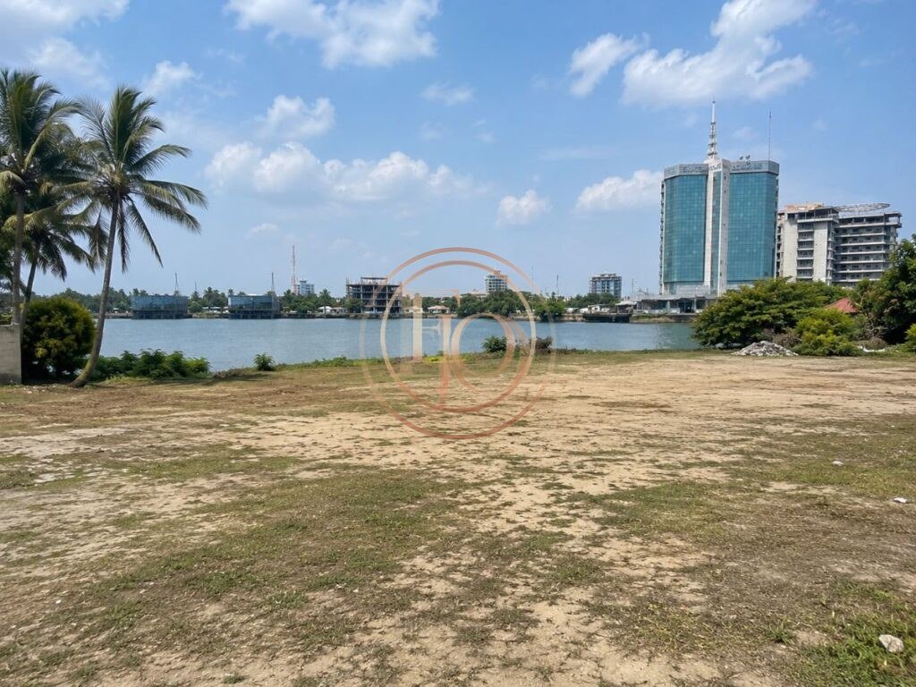 waterfront-land-for-sale-victoria-island-lagos