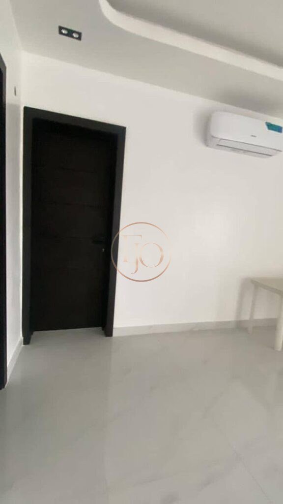 Luxury 4-Bed Maisonette | Pool, Gym & Elevator