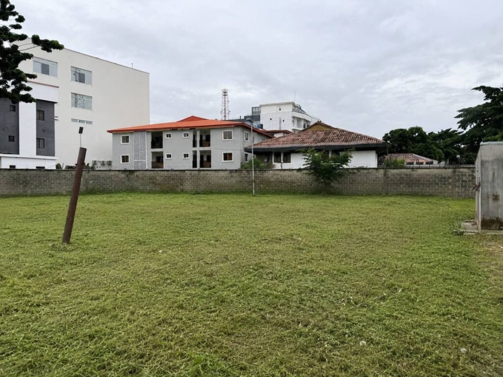 Extremely Rare to Find. Strategic 6500 Sqm Land