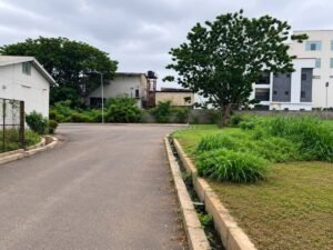 Real 6500sqm land with federal CofO00004