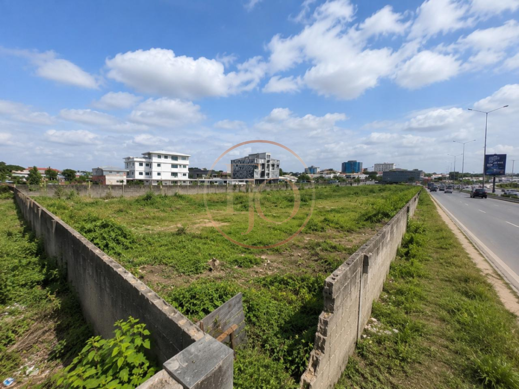 Prime 1,840.905sqm Expressway Frontage Development Site