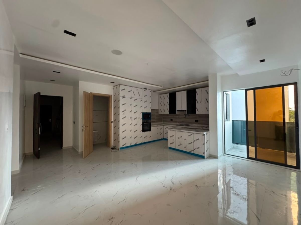Elegant 2-Bedroom Apartment with Boys’ Quarters