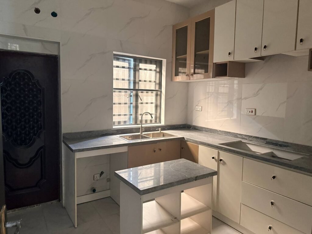 High Rental Yield Duplex with Private Parking