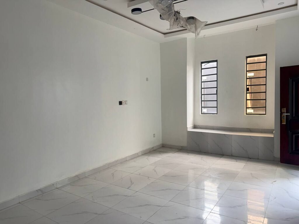 High Rental Yield Duplex with Private Parking
