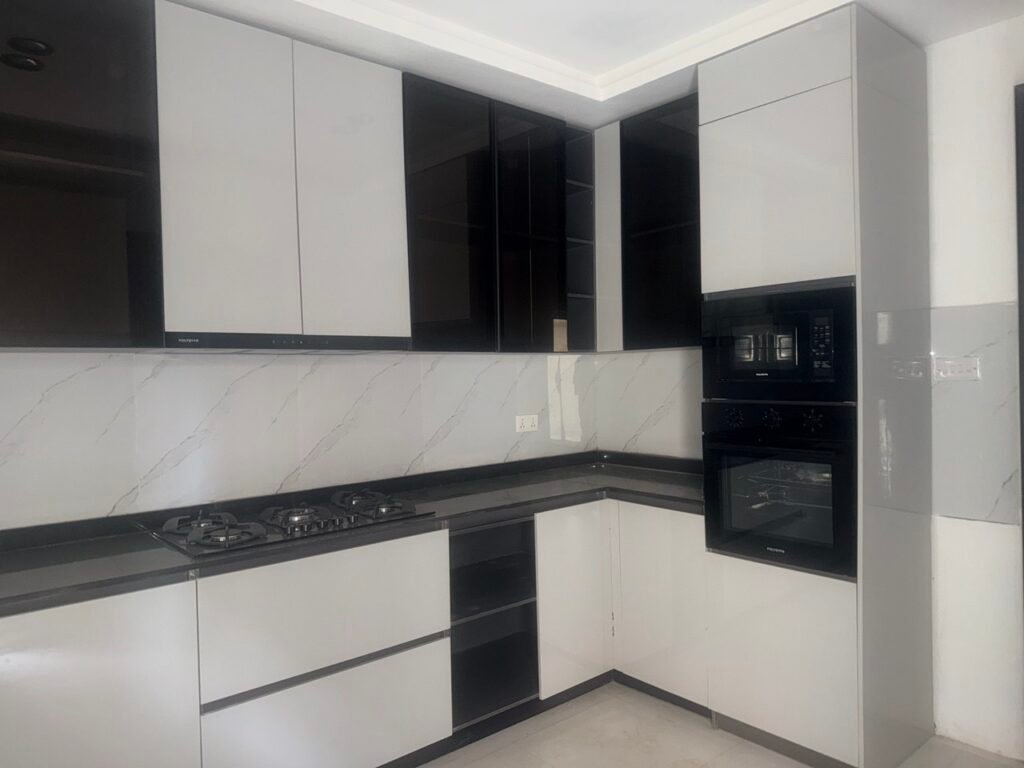 Decent Compound. Unique 3 Bedroom Terrace Duplex with BQ