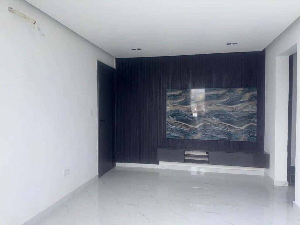 Decent Compound. Unique 3 Bedroom Terrace Duplex with BQ