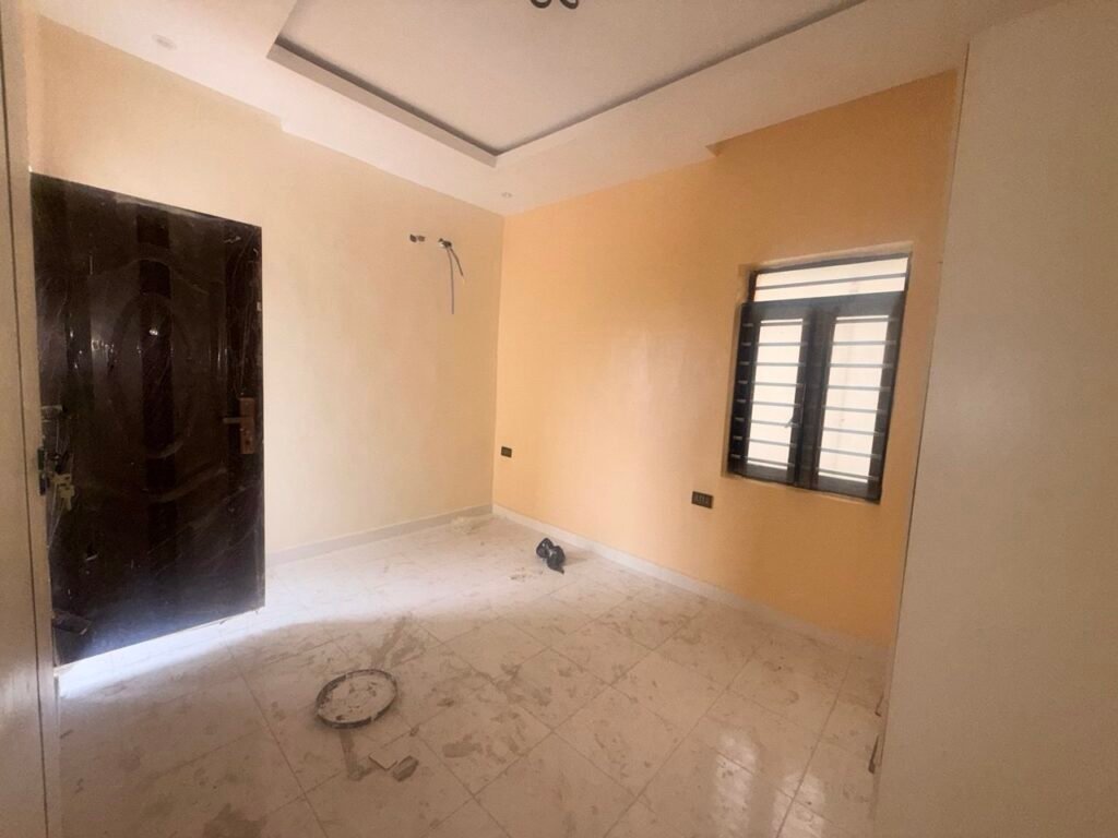 Beautifully finished 1-Bedroom Flat