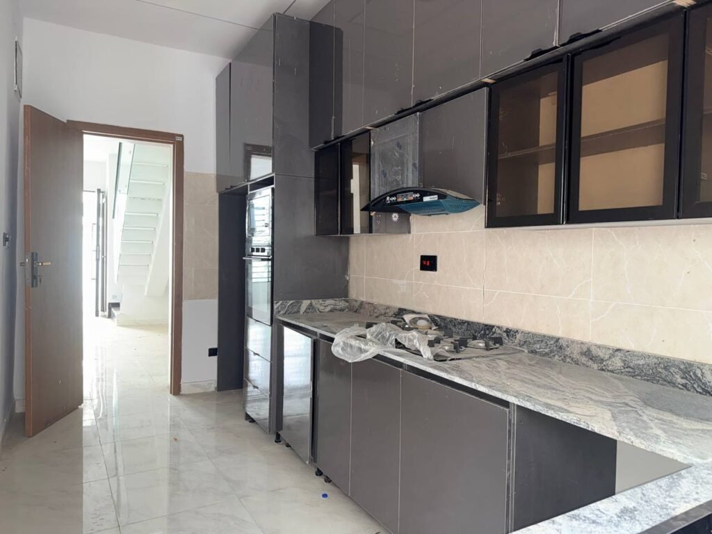 Best Price for 4 Bedroom Terrace Duplex with Fitted Kitchen.