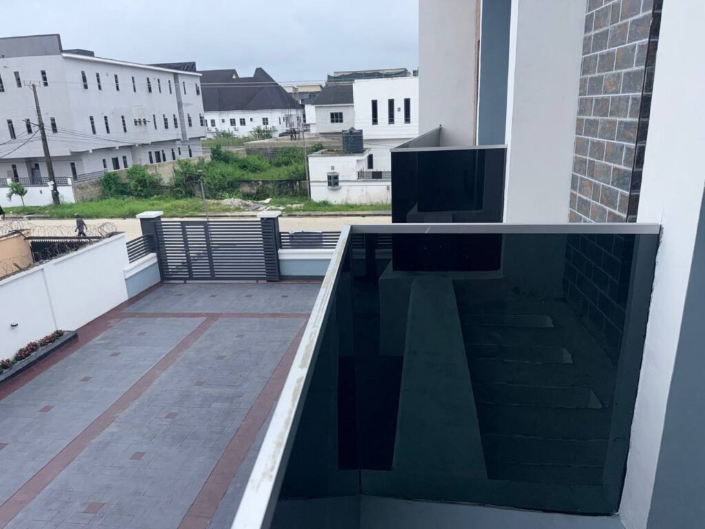 Perfectly Finished 2-Bedroom Apartment | Good Location