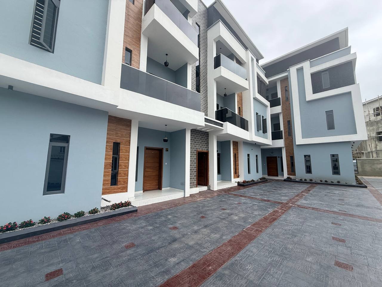 Perfectly Finished 2-Bedroom Apartment | Good Location