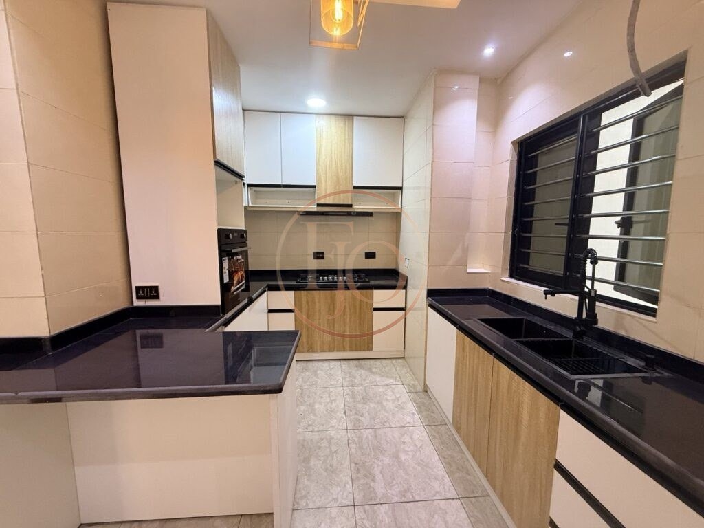3-bedroom-flat-rent-lekki-phase-2-N8M
