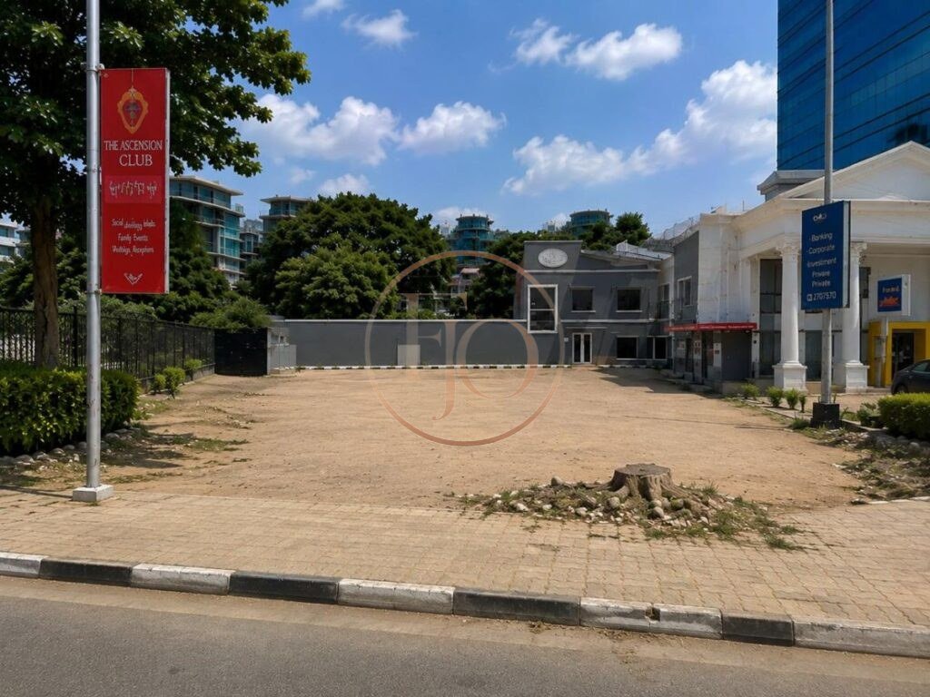 Prime 4,800sqm Development Land