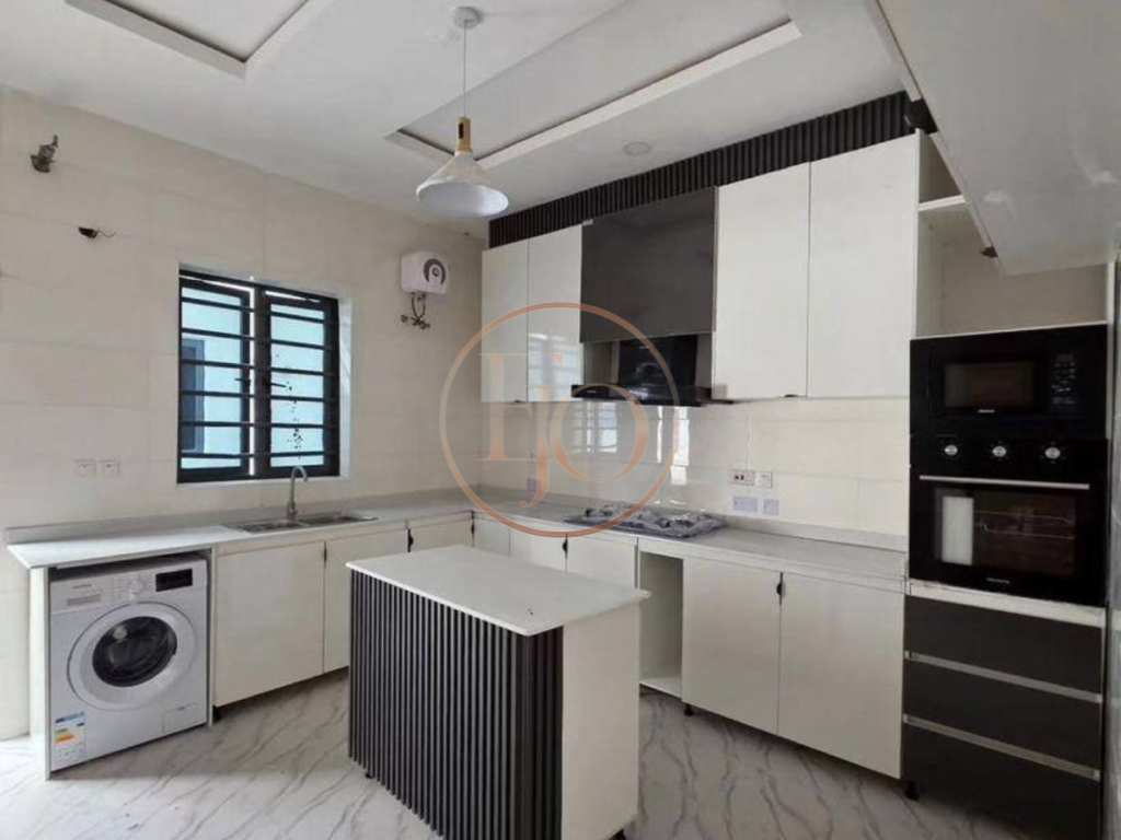 Modern 4-Bedroom Semi-Detached Duplex with BQ
