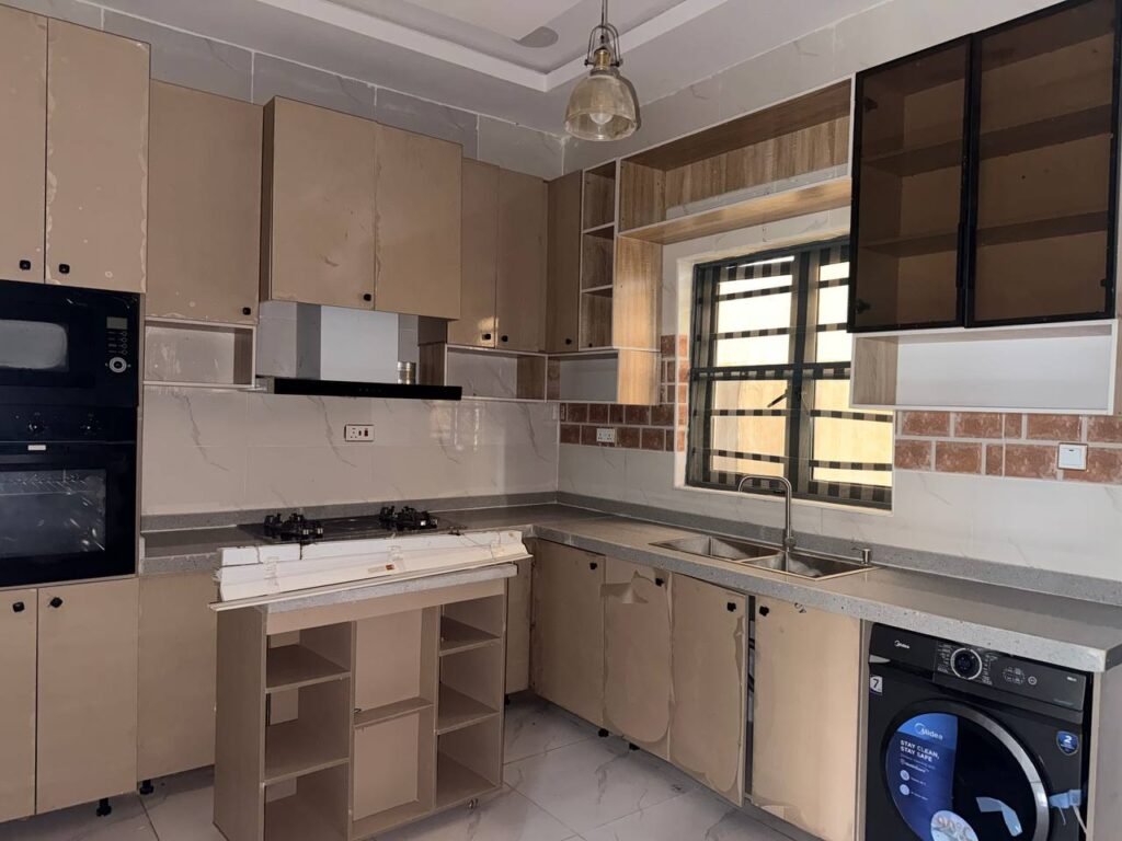 Ideal Investment Property | 4-Bed Duplex for Sale | Pay and Pack In.