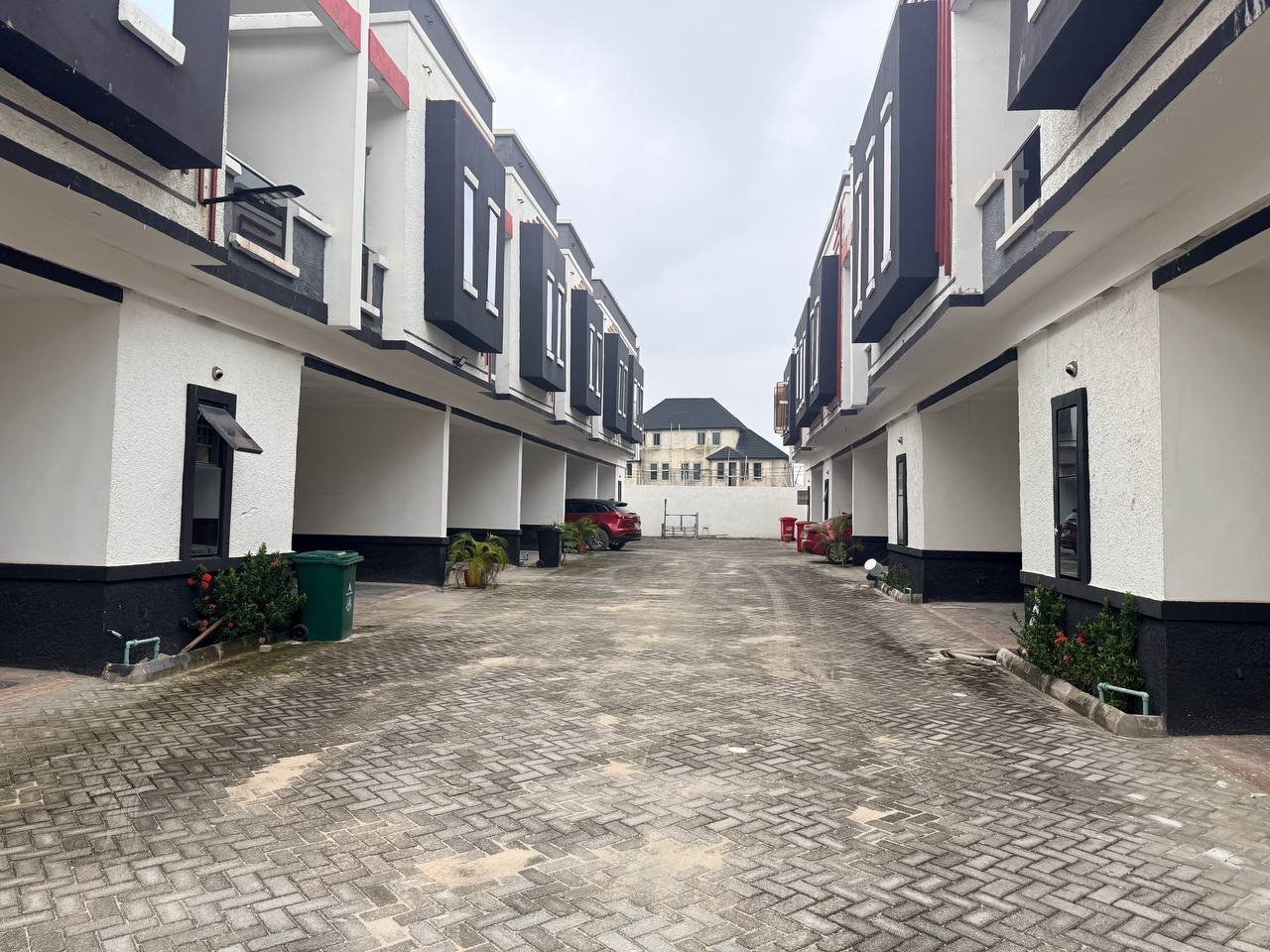 Ideal Investment Property | 4-Bed Duplex for Sale | Pay and Pack In.