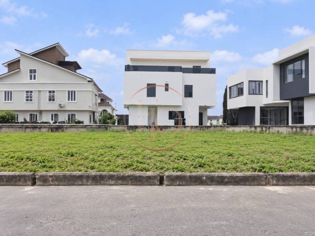 748 SQM Residential Plot of Land for Sale in Pinnock Beach Estate-N850M
