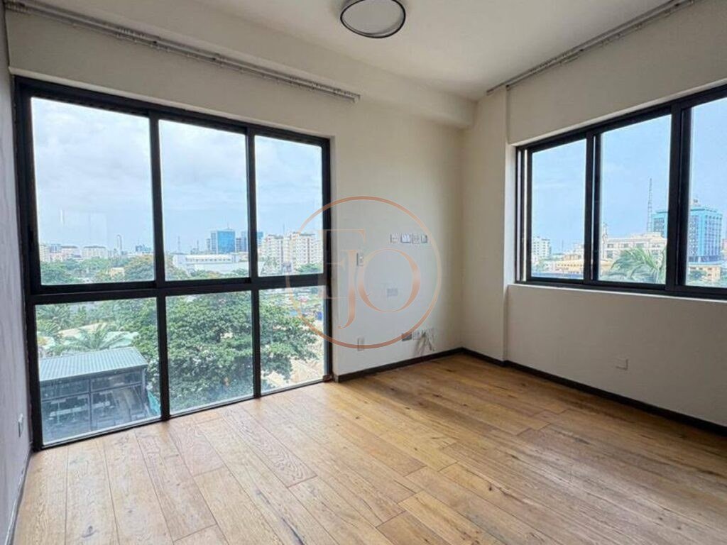 High-Floor Serviced 4-Bedroom Apartment for Rent-USD40K