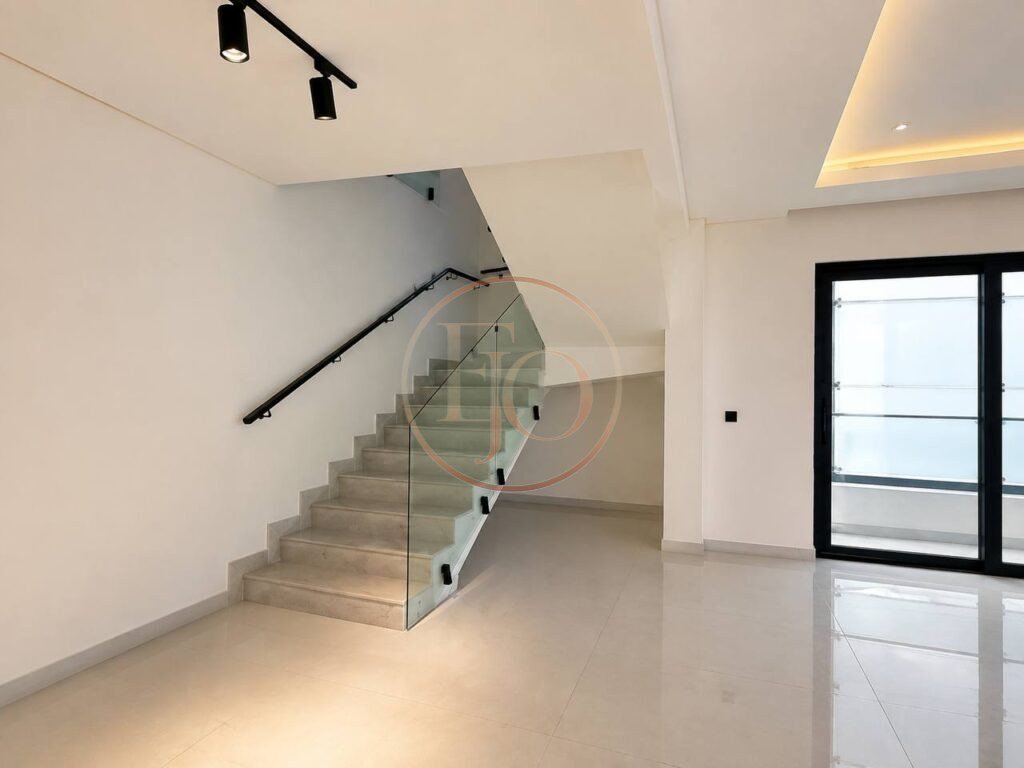 USD1.56M-Brand New 4 Bedroom Maisonettes for Sale in Onikoyi